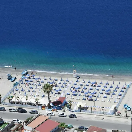 La Veranda Sul Mare * Catona Di Reggio Calabria