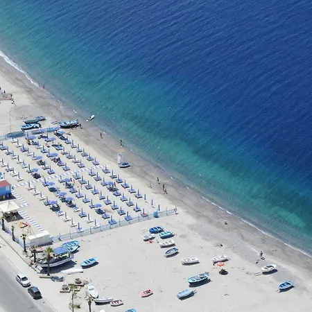La Veranda Sul Mare * Catona Di Reggio Calabria